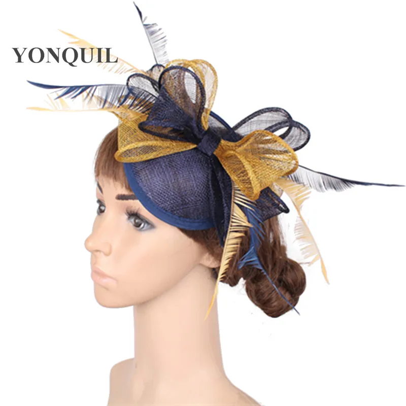 Шляпка Таблетка с перьями для торжественных случаев|hat lady|pillbox hatfashion hat |