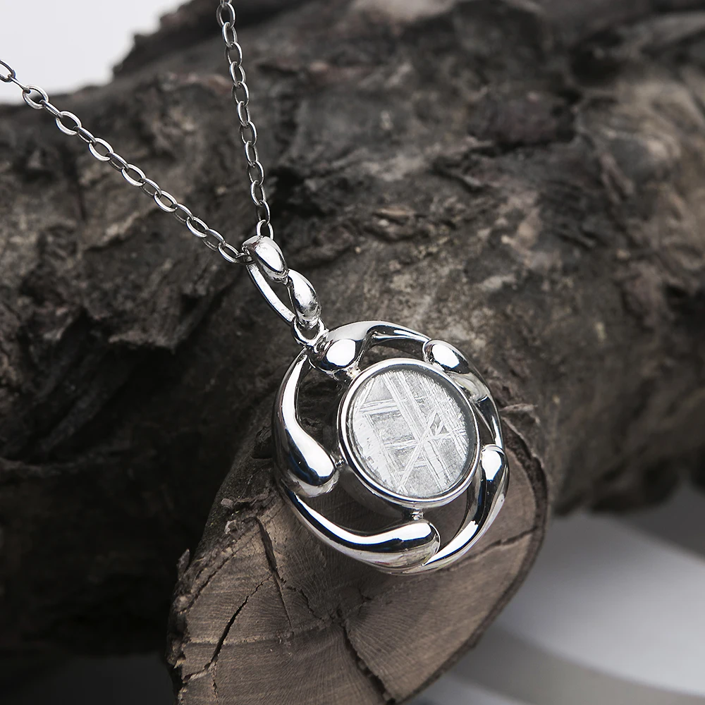 Подвеска из 100% натурального железа с метеоритом молдавитовые серебряные бусины