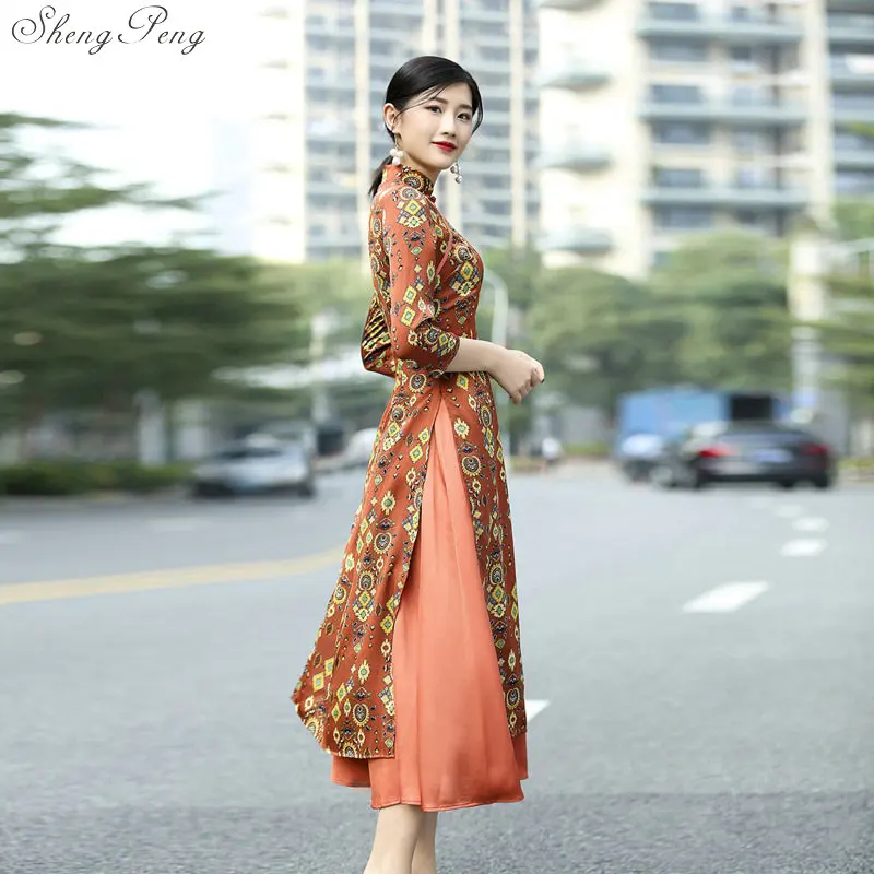 

Chinese Dress Women Long Dress Vintage Vietnam Ao dai Slim Cheongsam Lady Elegant Print Flower Qipao V1378