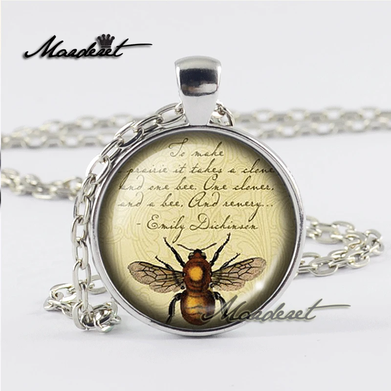 Maderet Emily Dickinson poems Glass Cabochon Necklace Handmade Jewelry Vintage Bee Dome Art Round Retro Pendant | Украшения и