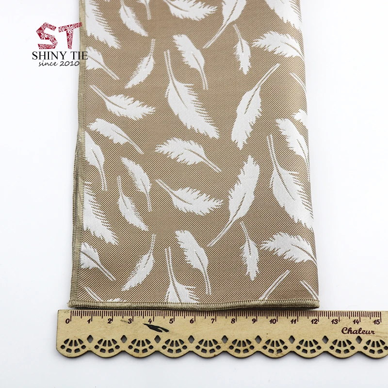 Рисунок 4 - Мужской галстук-бабочка из полиэстера