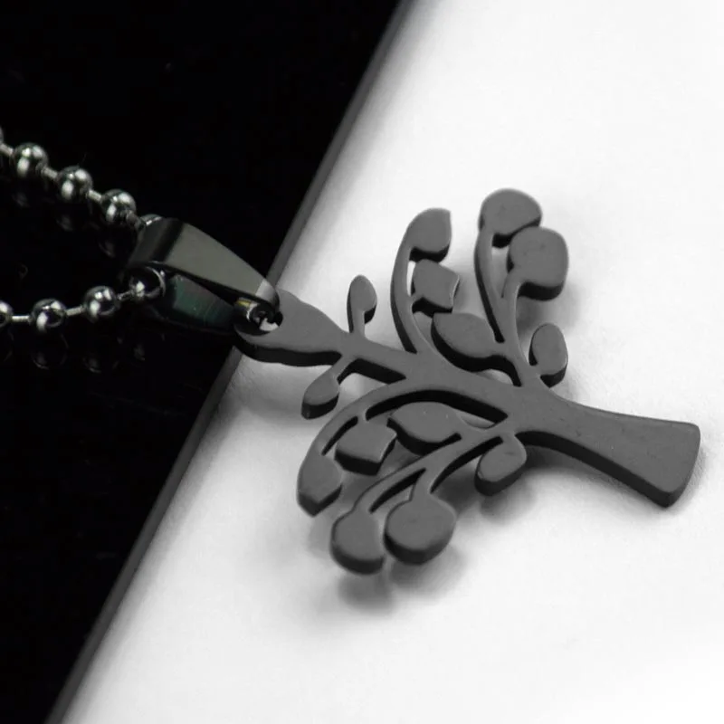 Бесплатная доставка 1 шт. Очаровательная аниме подвеска черные ожерелья подвески