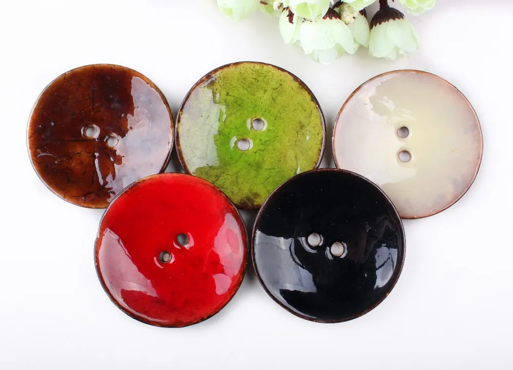 1 шт. 2 отверстия эмали шесть цветов скорлупы кокосового ореха пуговицы подходит