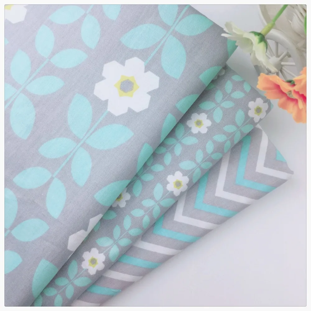 Серый цветочный волнистый принт ткань для рукоделия хлопковая шитья кукол