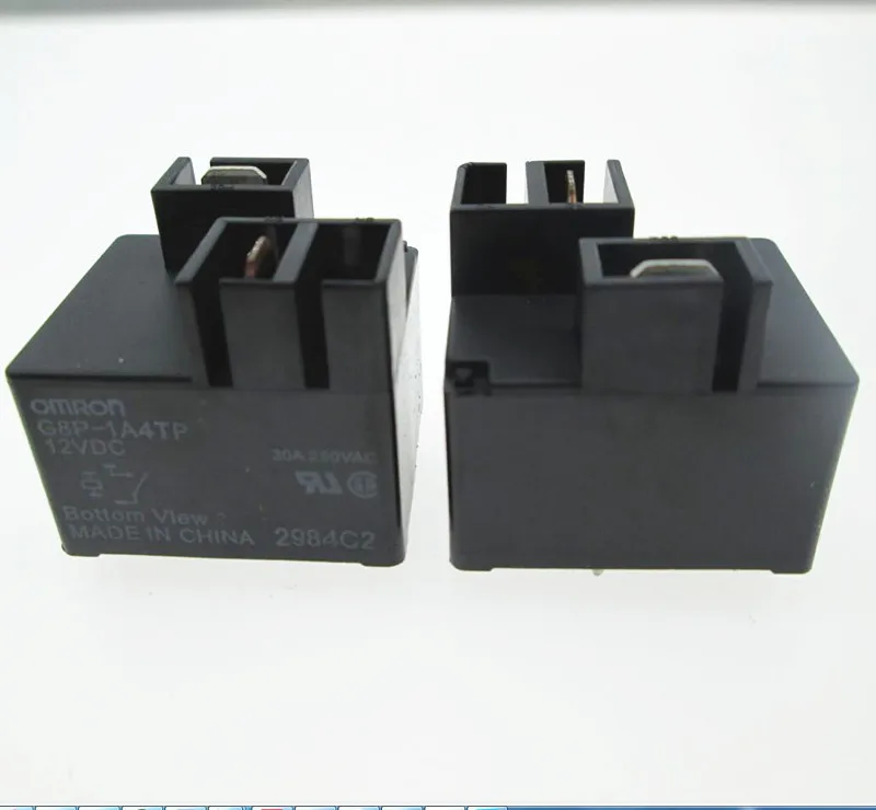 

NEW 12V relay G8P-1A4TP 12VDC G8P-1A4TP-12VDC G8P1A4TP 12VDC DC12V 12V 30A 250VAC DIP4