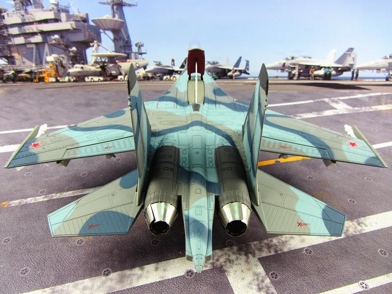 Самолет России летательная сила советский 27 боевой самолет законченный