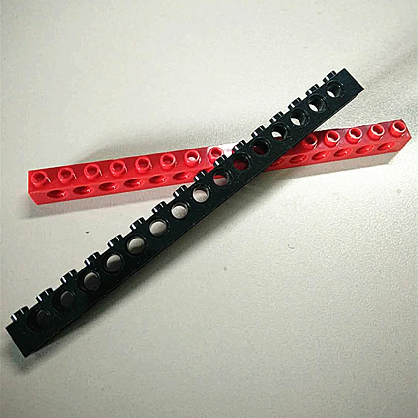 

8-15Pcs/lot DECOOL high-tech Perforated Brick 1x16 with 15 Holes Long Beam Compatible With 3703 MOC Bricks Blocks Toys Parts