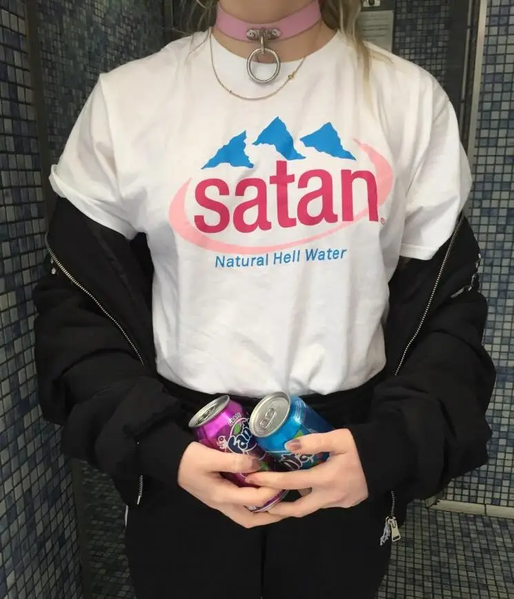 Женская футболка Satan Natural Hell