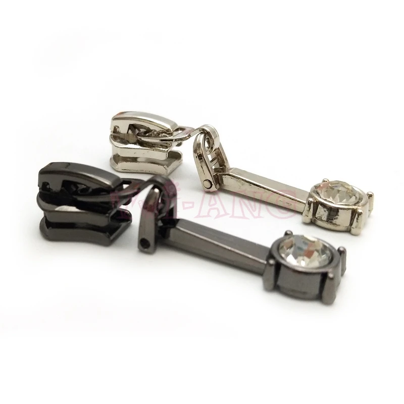 20 шт./лот Отличная форма маятника из горного хрусталя 5 # слайдеры на молнии для