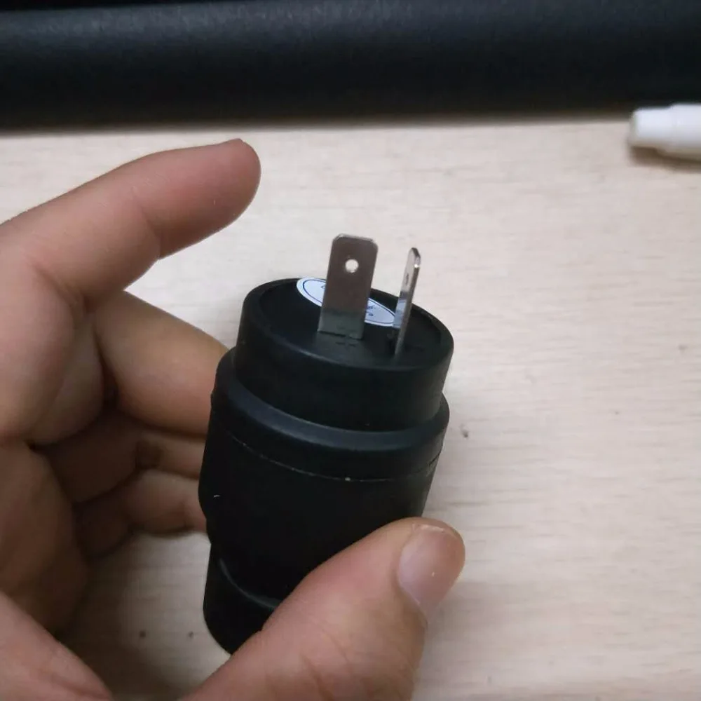 Rain scraping water bottle pump motor Suitable buick Chevrolet sail 01-09 opel corsa part number 90226604 | Автомобили и
