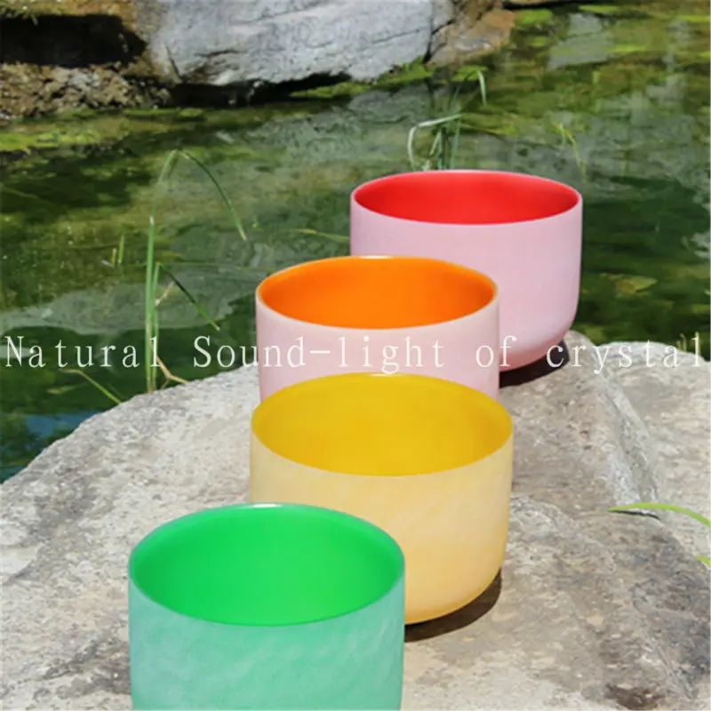 Матовые чаши для пения F Note чакры зеленого цвета с кварцевым кристаллом Поющая