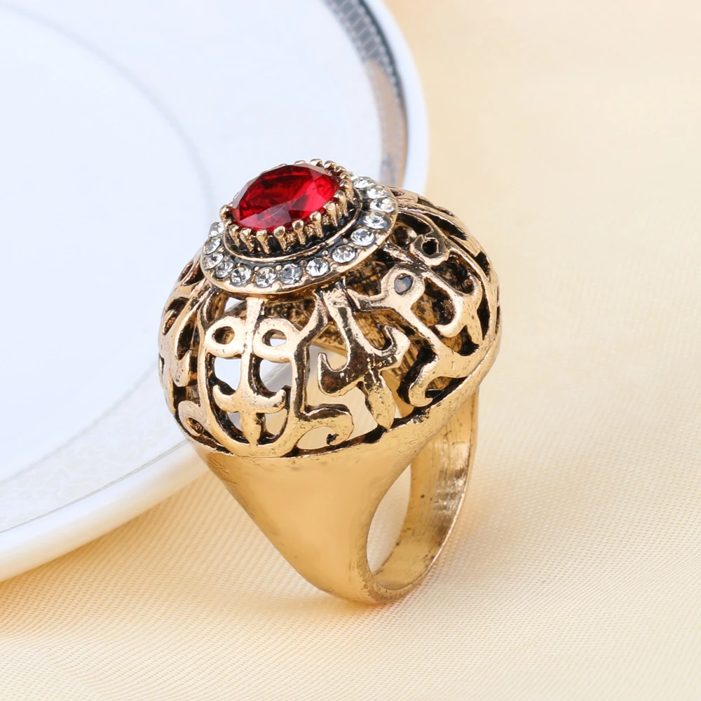 Женское большое кольцо Kinel винтажное золотистое из Дубаи с кристаллами цветами