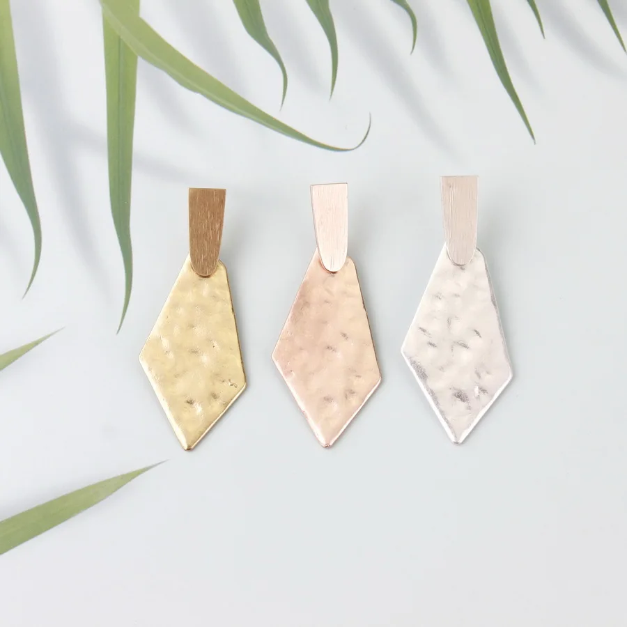 MATTED GOLD Jewelry Gia висячие серьги филигранные кованые металлические абстрактные