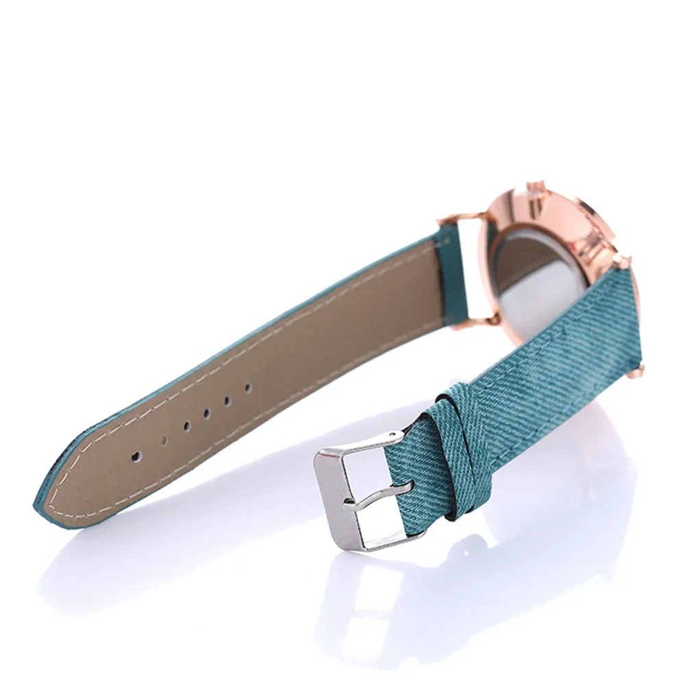 Новинка 2018 популярные женские повседневные часы с рождественским узором