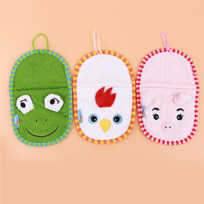 Hot Cute Baby Bath Brsush Infant Children Gloves Cartoon Animal Pattern Soft Brush Rubbing Towel 3 Types | Мать и ребенок
