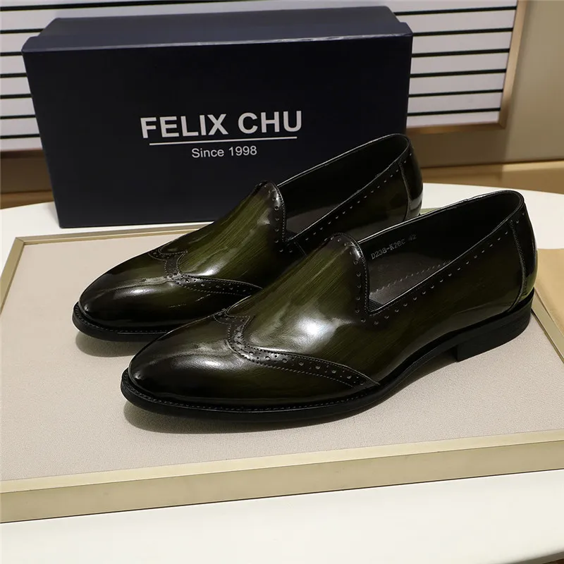 

2019 Smooth Patent Leather Mens Loafers Shoes Wing Tip Slip-On Pointed Toe Party Wedding Dress Shoes For Men Black Green