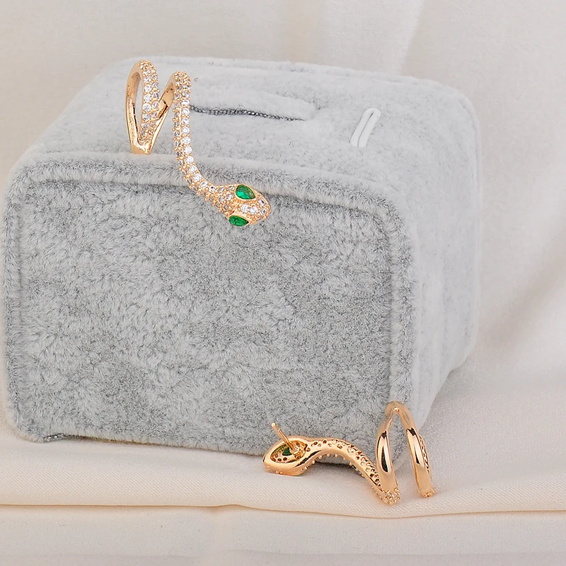 Женские Элегантные Серьги пусеты GLE6137 золотого цвета со стразами и змейкой|luxury stud