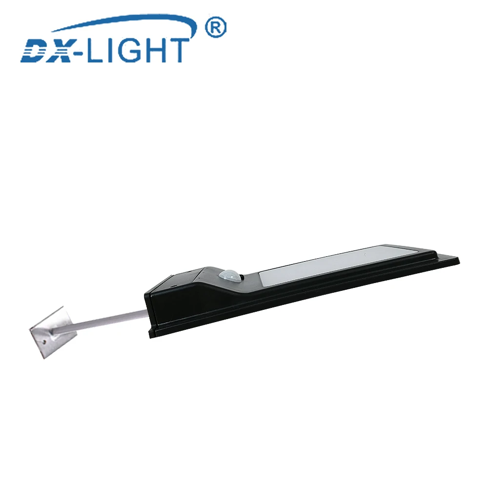 Светодиодный светильник на солнечной энергии с датчиком движения PIR настенный 48