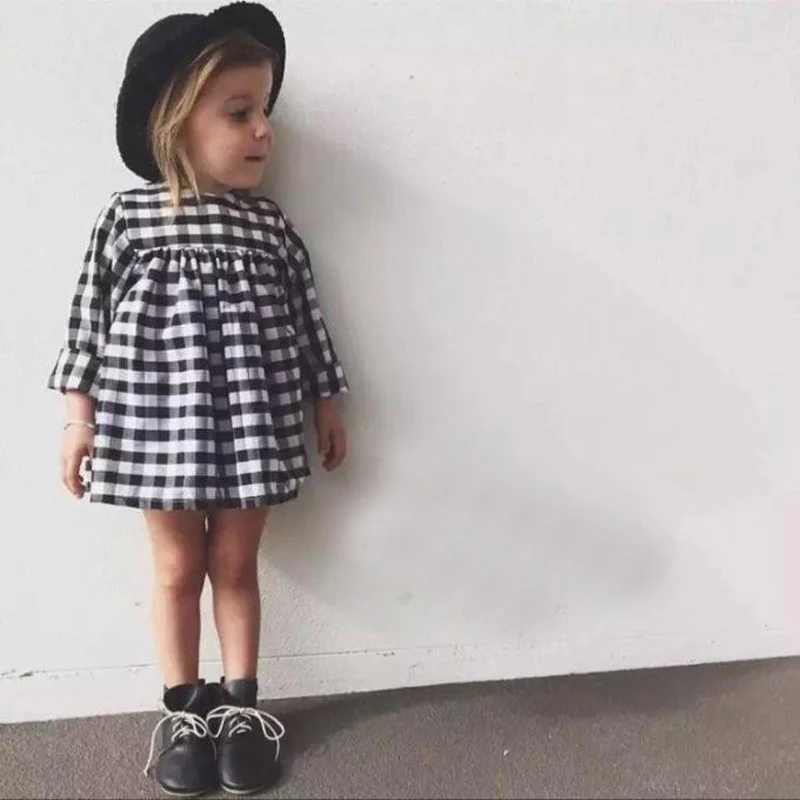 Платье для маленьких девочек в клетку с длинными рукавами детские платья
