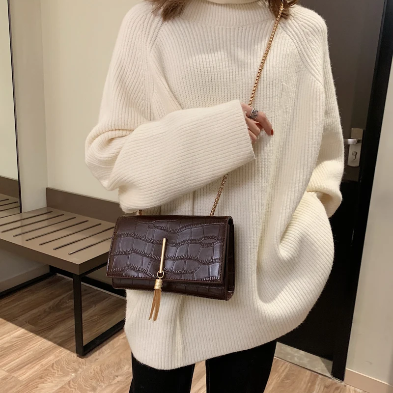 

fashion flap women shoulder crossbody messenger bags alligator women luxury handbags chain shoulder women small bag with tassel