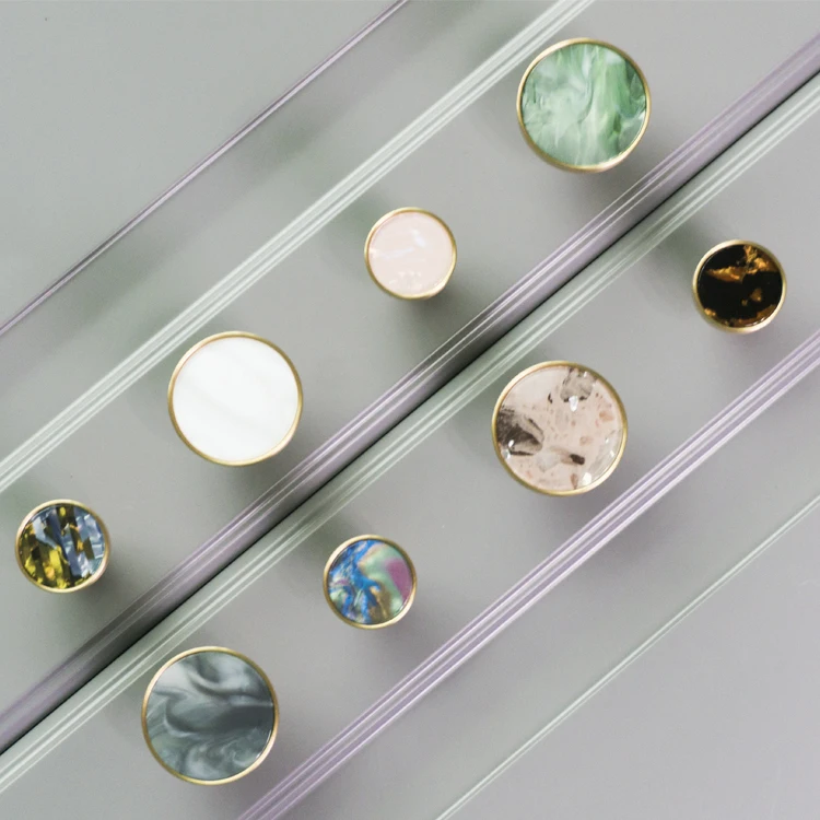 Минималистичная настенная вешалка вертикальная латунная рамка шкаф выдвижная