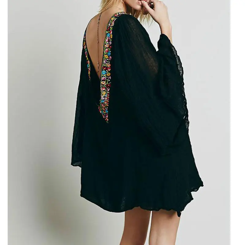 Женское летнее Мини Платье с открытой спиной и вышивкой Пляжное в стиле хиппи