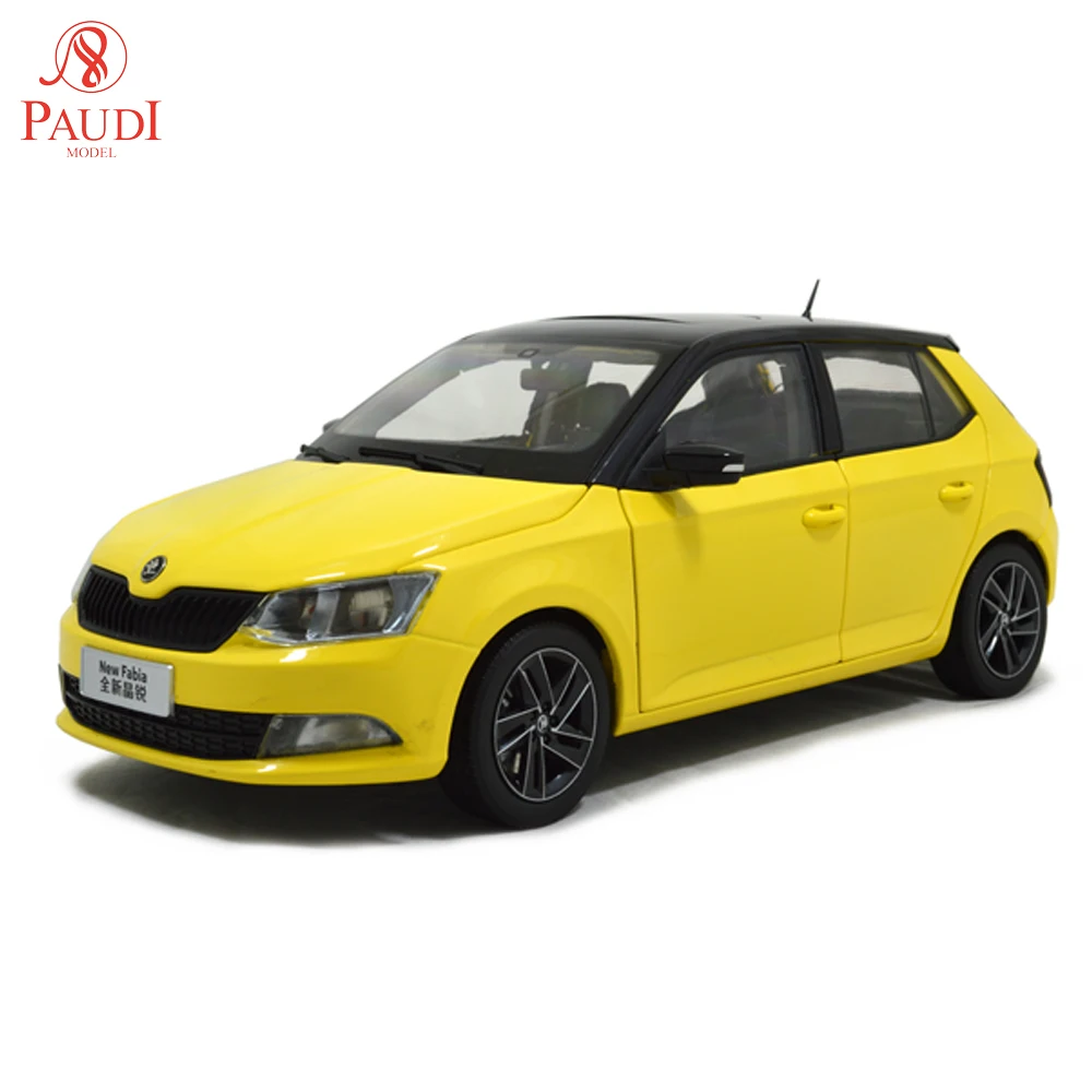 1/18 1:18 1 18 весы Skoda новый Fabia 2015 желтый Статический Моделирование литья под