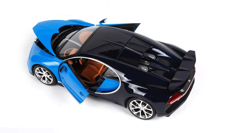 Maisto Bburago 1:18 Bugatti Chiron металлическая литая модель автомобиля для детей рождественские подарки коллекция игрушек