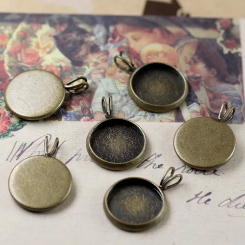 

40PCS Antiqued Bronze 16mm round cabochon settings pendant blanks #23127