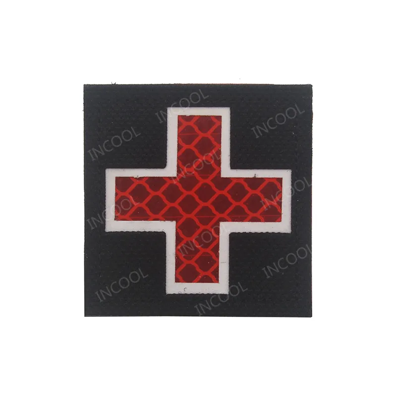 Светоотражающая медная красная Крестовая нашивка EMT IR Patches Военная Боевая нашивка резиновая Байкерская нашивки на фиксаторе Светящиеся в темноте значки - Цвет: Black