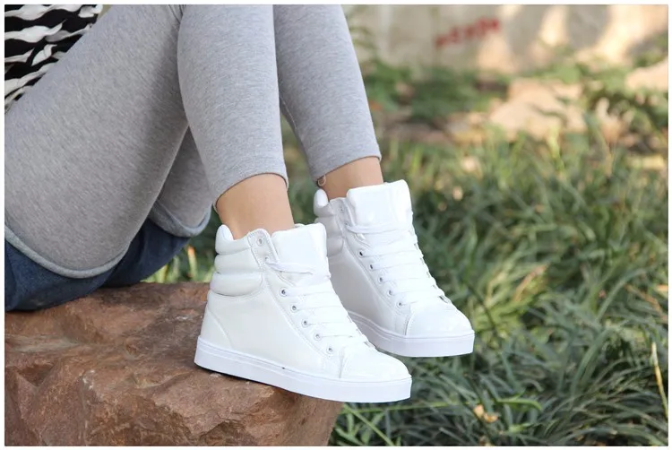 Женская обувь г., Весенняя женская повседневная обувь из лакированной кожи Модная однотонная обувь на плоской подошве со шнуровкой Высокая дышащая женская обувь
