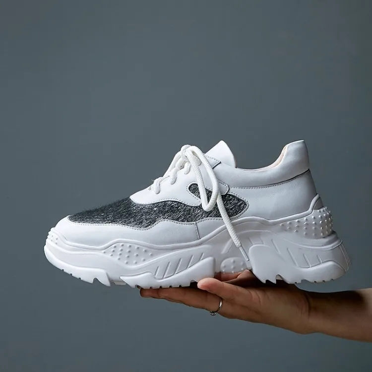

Hot Women Shoes Flat Platform Fashion Brand Sneakers Casual Shoes Woman Lace-up 2019 Autumn Spring New Slip-on Ladies Shoes