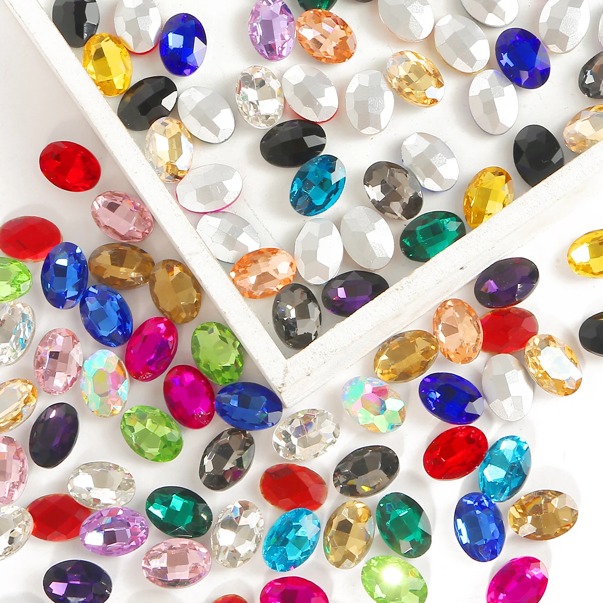 Наклейки на хрустальные стразы 50 шт. 6 х8 мм белые черные красные Yello синие зеленые