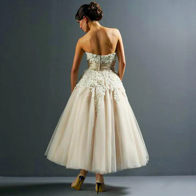 2017 Новый Бальное платье Короткое Свадебное Платье Без Бретелек Рукавов Спинки