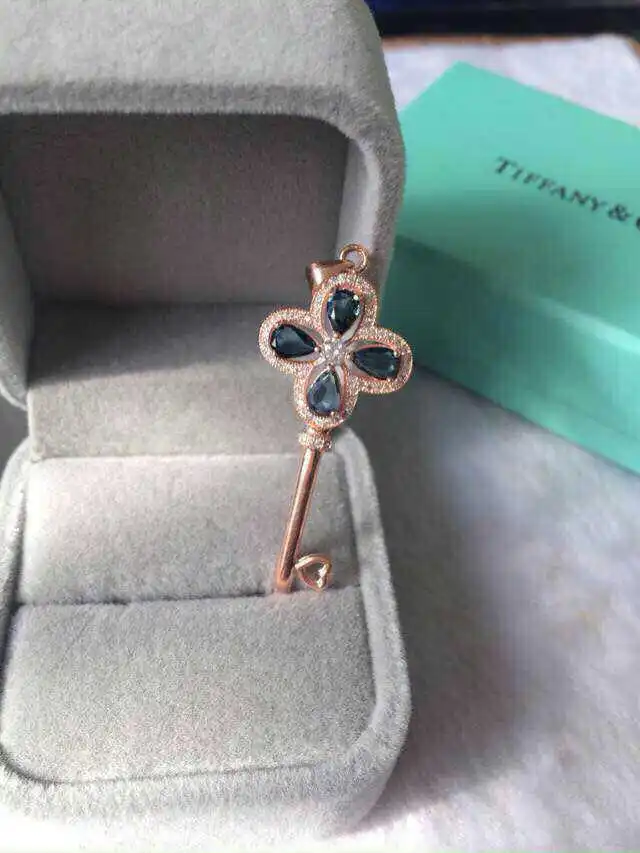 Подвеска с натуральным синим сапфировым камнем Серебро S925 пробы Натуральная