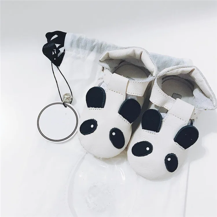 panda Весенняя Брендовая обувь для младенцев первые шаги Крытый малыша обувь из натуральной кожи для маленьких девочек; обувь для мальчиков, на мягкой подошве Детские Мокасины Сапоги - Цвет: panda