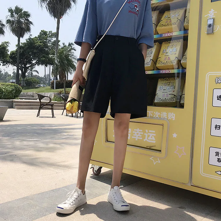 Knee Length Shorts Women Summer Solid Color Elegant Leisure Loose Shorts Trendy Classic Wide Leg Chic Korean Ladies Pockets