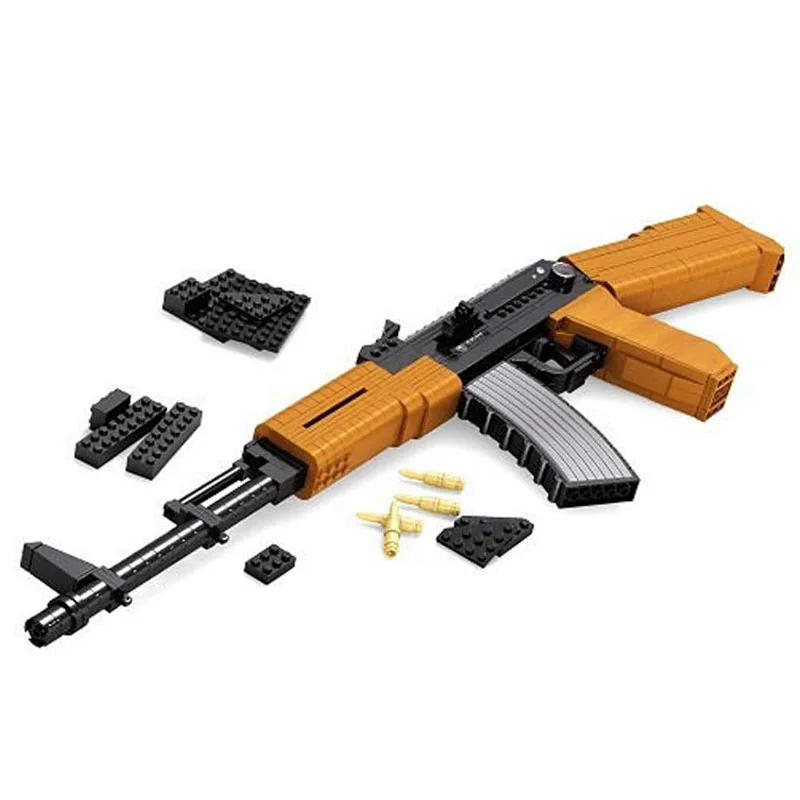 

AUSINI 617pcs legood-style Building Blocks Assembled Toy Super Armament Assault Rifle gun AK47