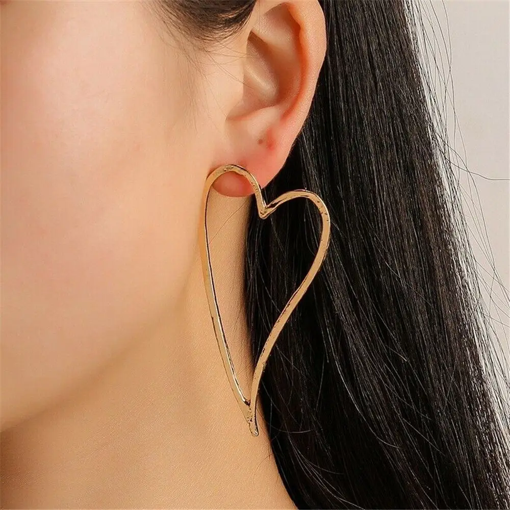 

1pair Exaggerated Women Big Heart Hollow Out Dangle Earrings Ear Jewelry Gifts Drop Earrings Long Earrings Statement Bohemia