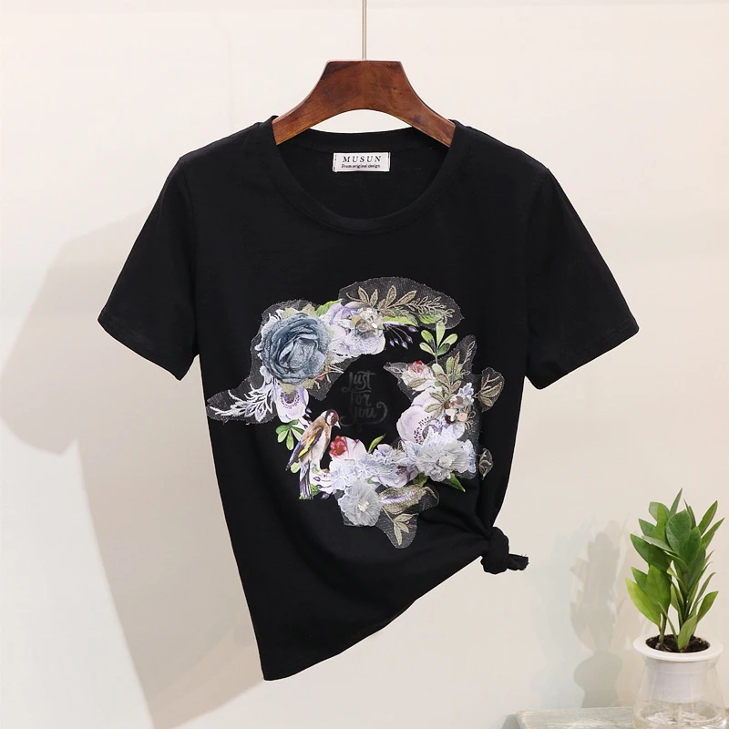 Новая весенне-летняя хлопковая Футболка с объемной вышивкой и цветочным принтом