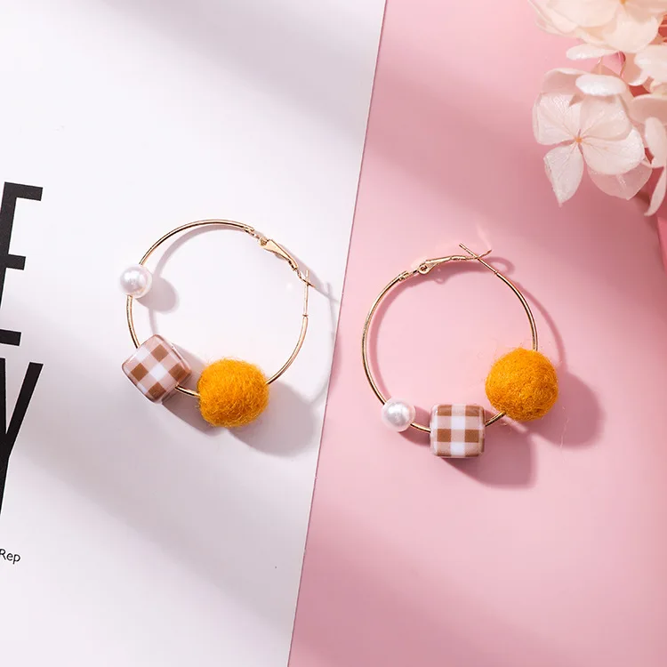 New Arrival Women's Cotton ball Pearls Hoop Earrings Lovely Ins Popular colorful fashion jewelry vintage Retro | Украшения и