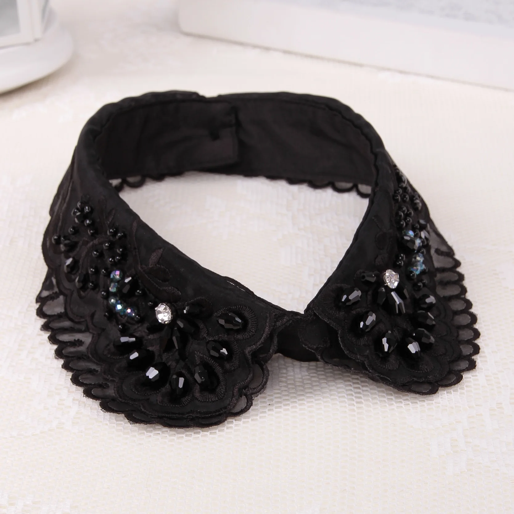 Новинка 2017 модный искусственный воротник вышитый бриллиантами белый галстук