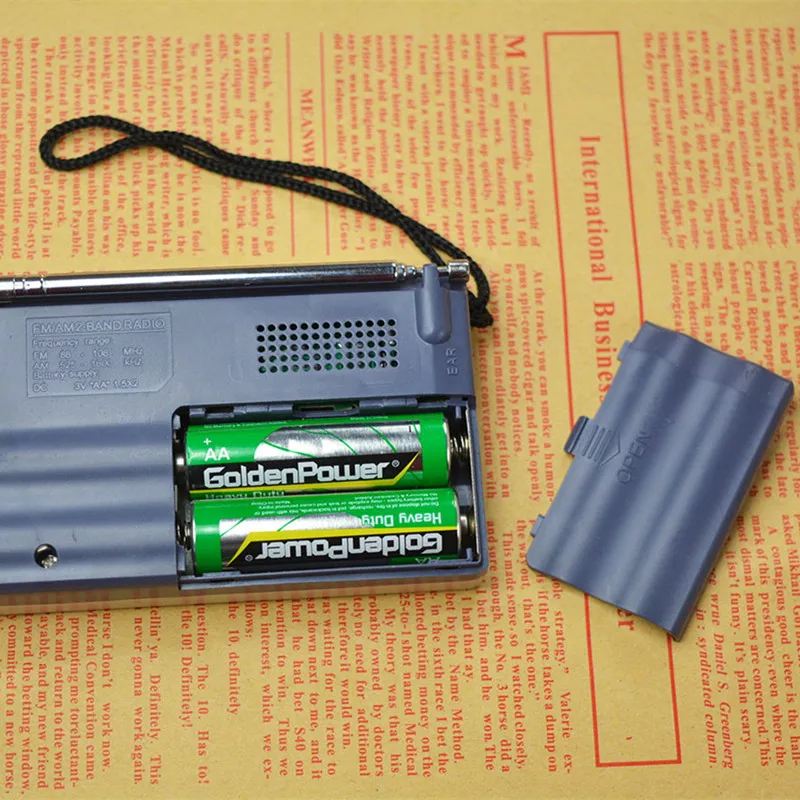 Universal Radio FM 88-108 AM 530-1600 KHz World Receiver Built in Speaker | Электроника