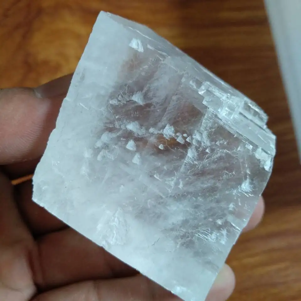

150g Gemmy исландский шпат Кристалл кальцита двойной рефракционный ромб