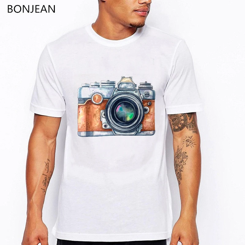Мужская футболка с акварельным принтом камеры белая Повседневная в стиле