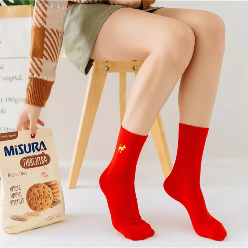 [EIOISAPRA]1 пара красные золотые носки с вышивкой мопса/галстук бабочка женские в