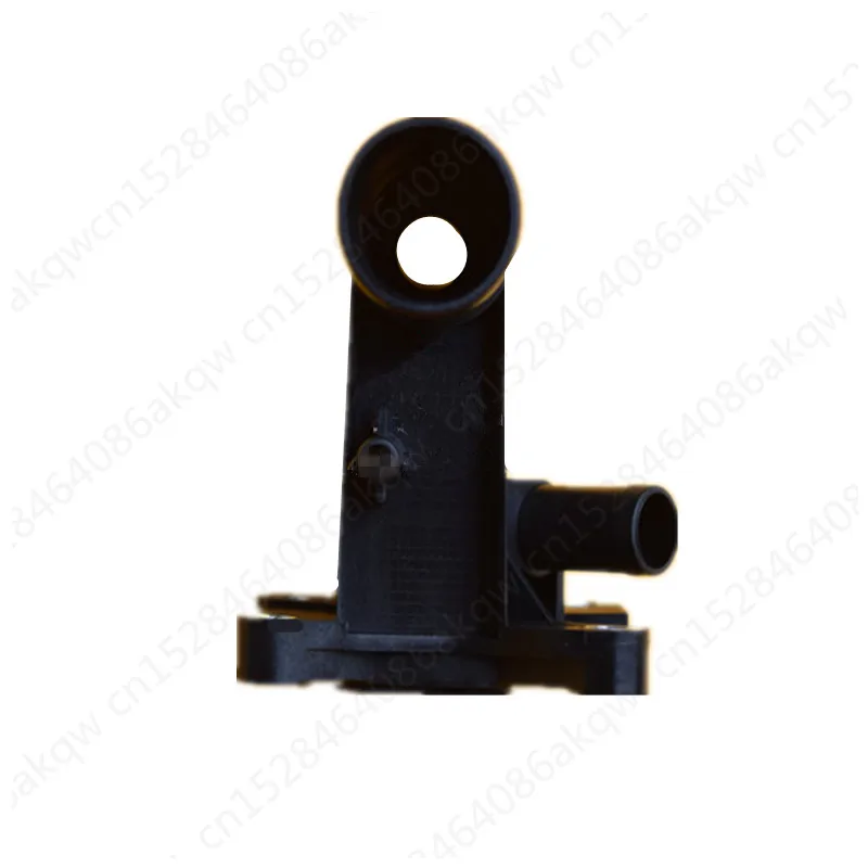 

Car Upper water pipe interface 2007Fo rdF ocu sMo nd eo2015 Thermostat base four-way water pipe Upper pipe joint radiator