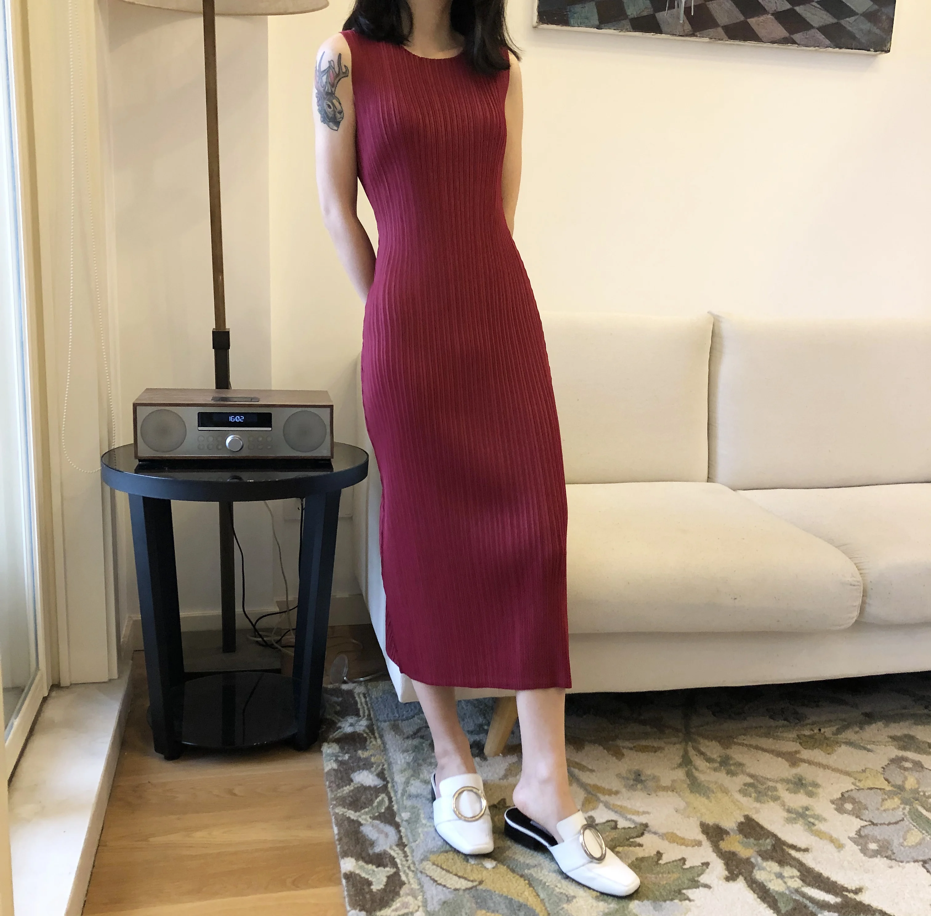 Red wine Changpleat, летняя коллекция, новое женское платье без рукавов Miyak, плиссированное, модное, одноцветное, с круглым вырезом, тонкое, большое, эластичное, женское платье, D900 - Цвет: Red wine