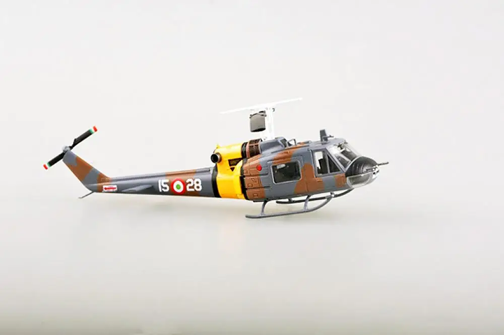 США UH 1F итальянский ВВС 1/72 готовый вертолет легкая модель без литья под