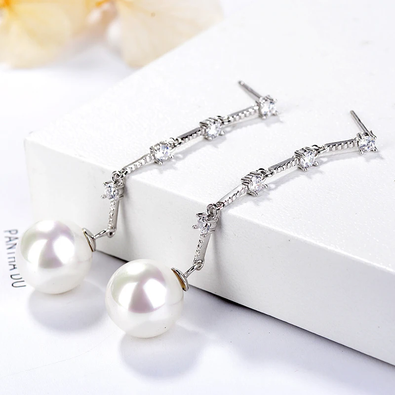 

Romantic Fashion Pearl Long Earrings for women